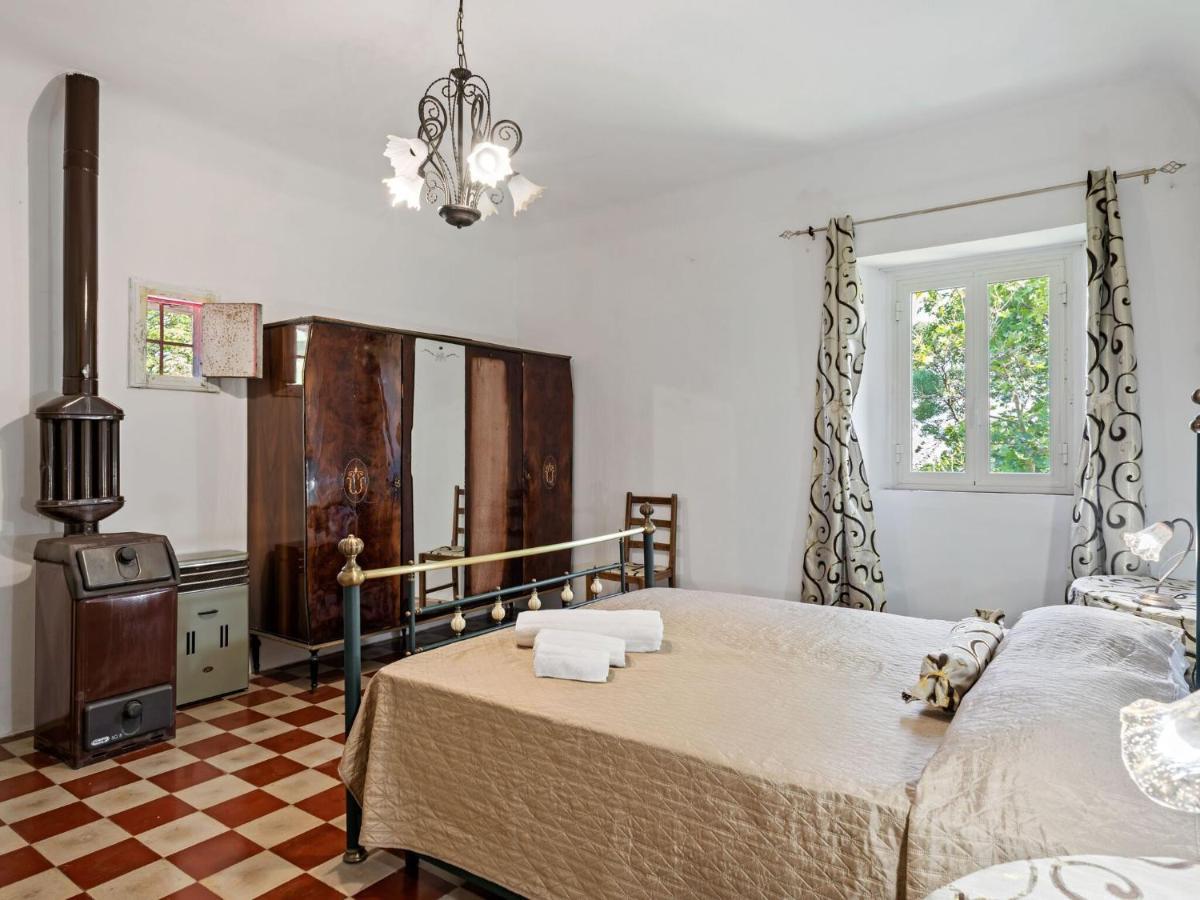 Belvilla By Oyo Casa Otaiti Maniace Ngoại thất bức ảnh
